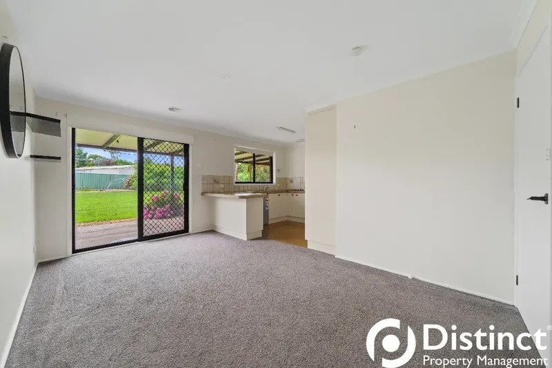 29 Ellerston Avenue, Isabella Plains, photo 4