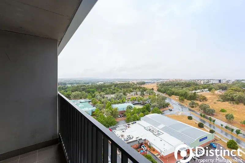 1610/120 Eastern Valley Way, Belconnen, photo 2