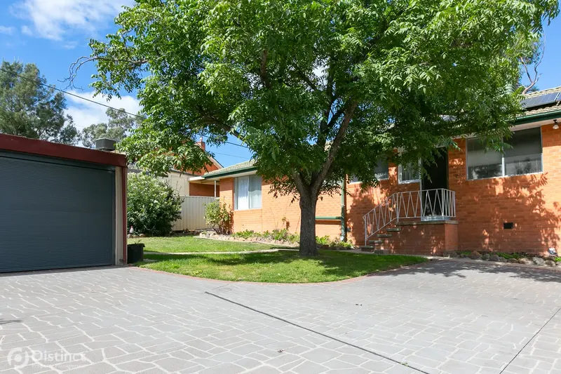 30 Robson Street, Garran