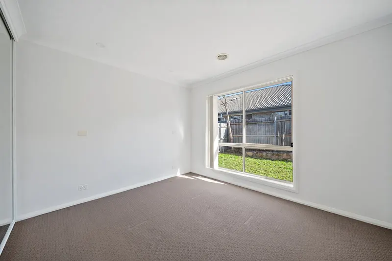 21 Gladys Lister Street, Franklin, photo 8