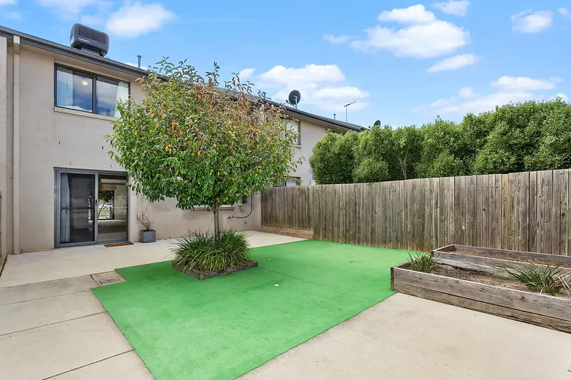 292 Anthony Rolfe Avenue, Gungahlin, photo 13