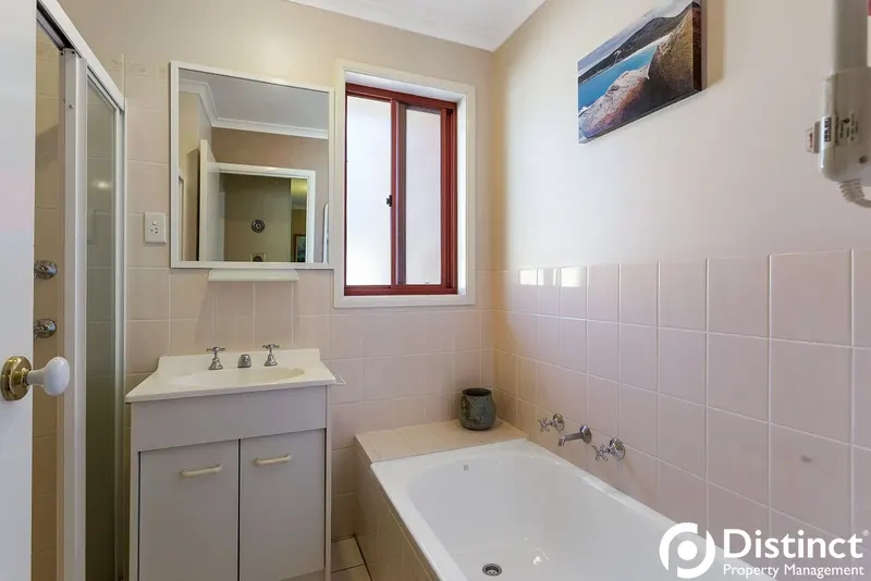 1/12 Samuels Crescent, Ngunnawal, photo 11