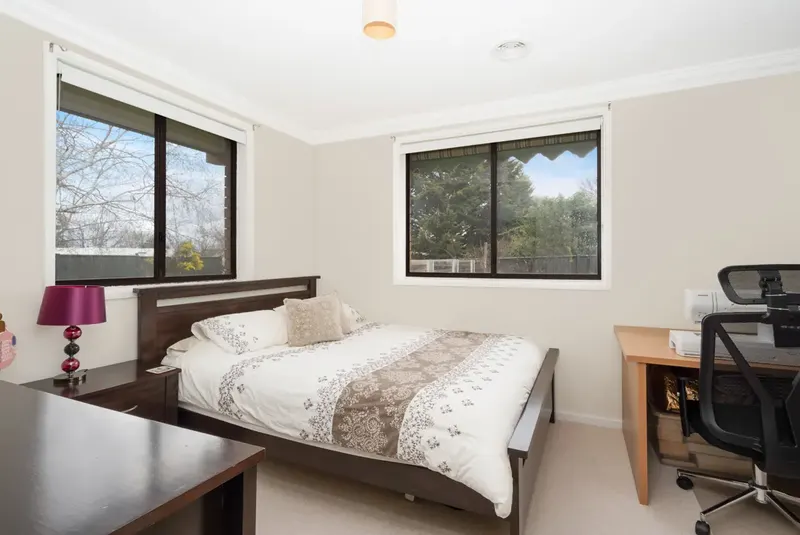 12 Tanda Place, Giralang, photo 11
