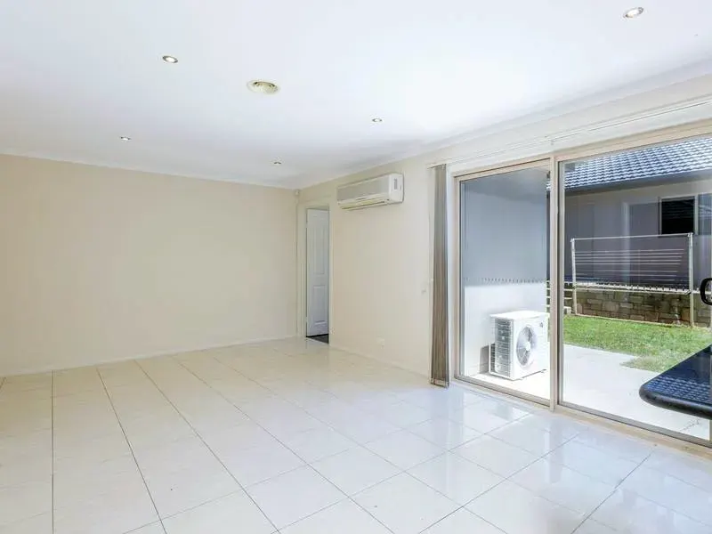 55 Frances Burke Street, Gungahlin, photo 2