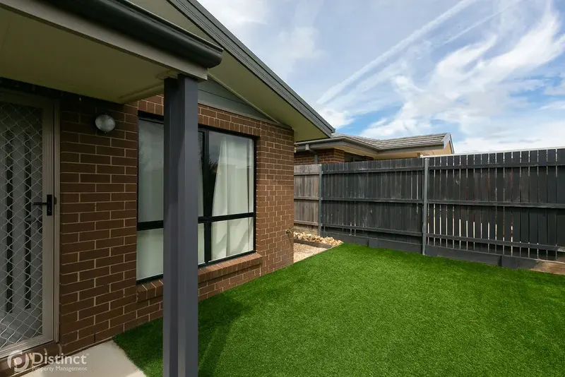 108 Burrumarra Avenue, Ngunnawal, photo 13