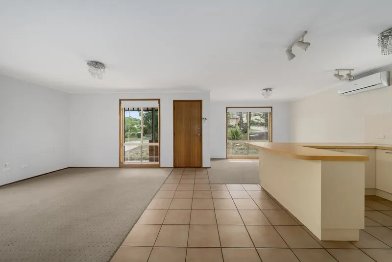 65 Bellchambers Crescent, Banks, photo 4