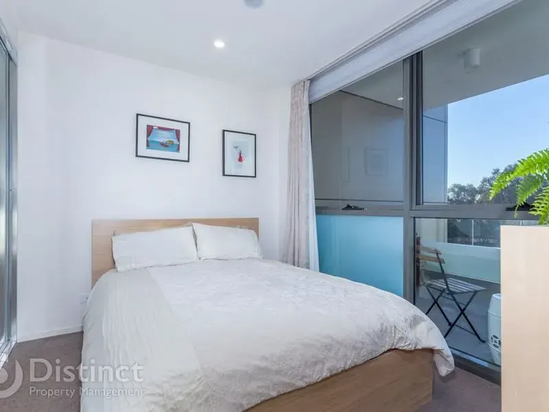 284/7 Irving Street, Phillip, photo 8