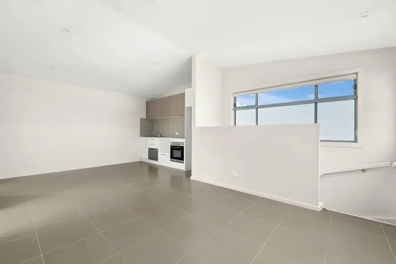 22b Woodberry Avenue, Coombs, photo 6