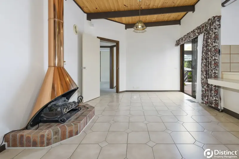3 Rehfisch Close, Lyneham, photo 3