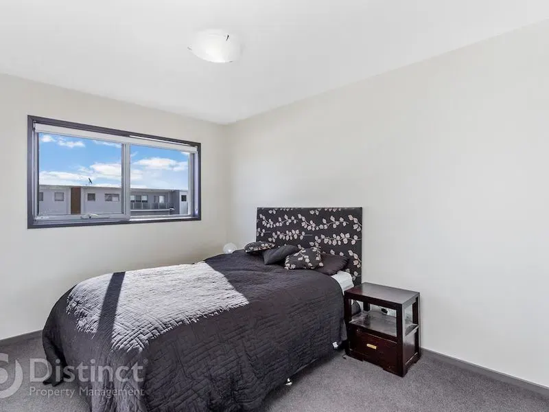 66/41 Clare Burton Crescent, Franklin, photo 3