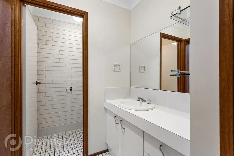 18 Flecker Place, Florey, photo 12