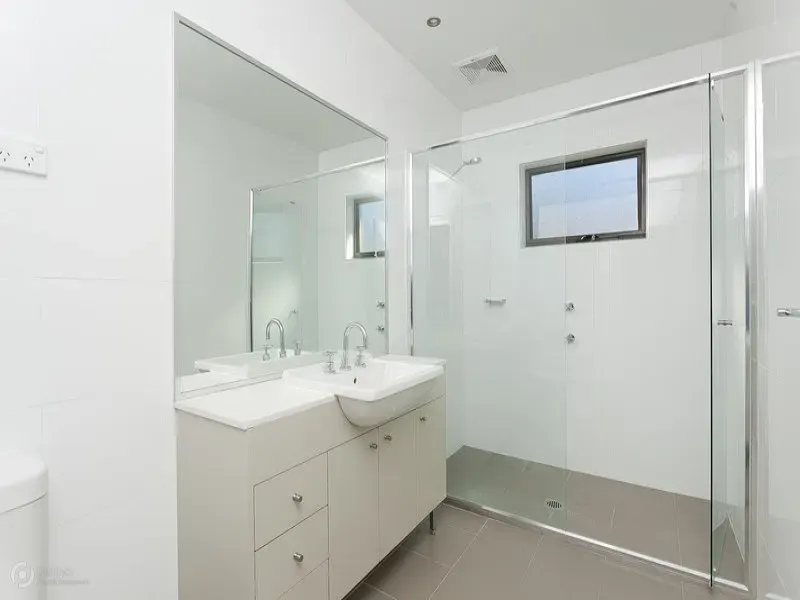 110/215 Aspinall Street, Watson, photo 7