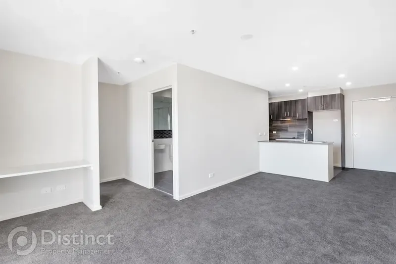 321/325 Anketell Street, Greenway, photo 6