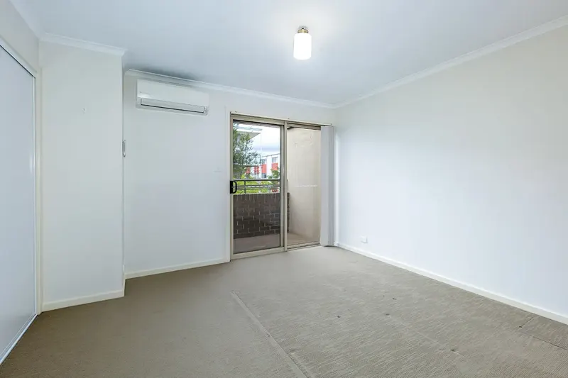 9/70 Kings Canyon Street, Harrison, photo 4