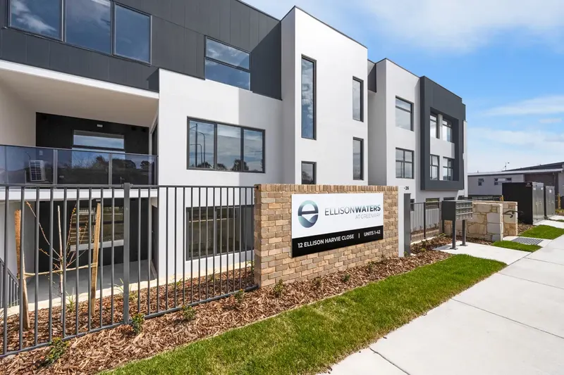 17/12 Ellison Harvie Close, Greenway, photo 13