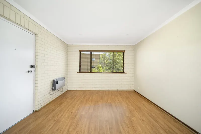 27/22 Leichhardt Street, Griffith, photo 3