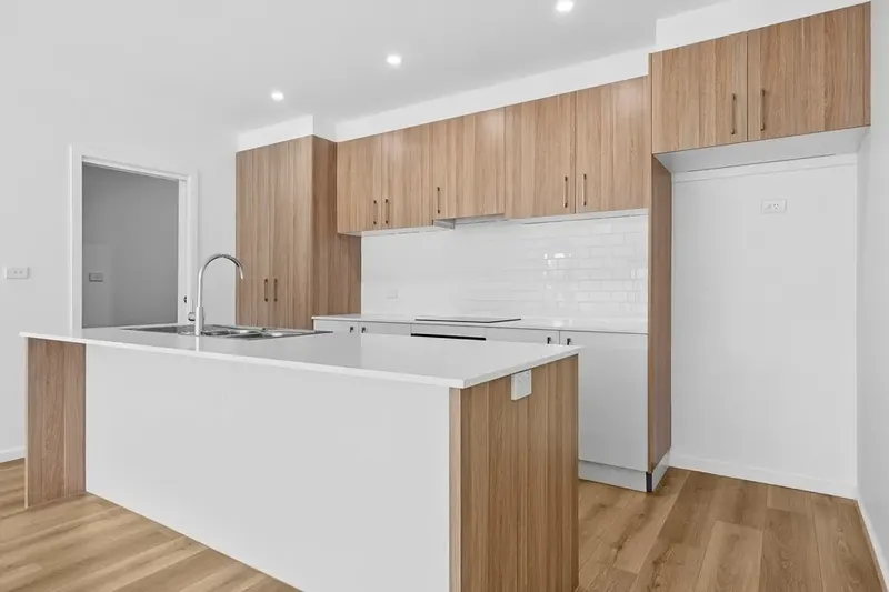 37 Sculthorpe Avenue, Whitlam, photo 6