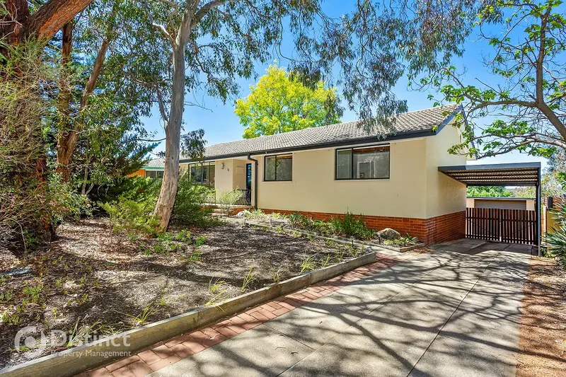 36 Lachlan Street, Macquarie