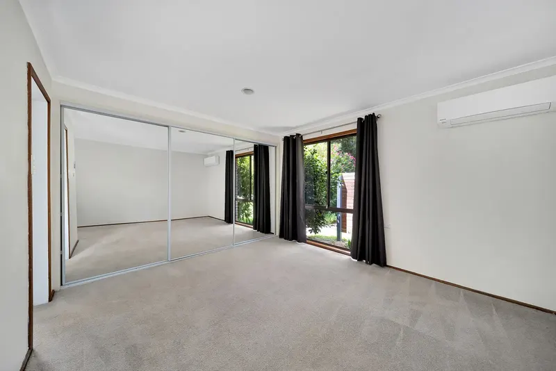 22 Kneeshaw Street, Monash, photo 6