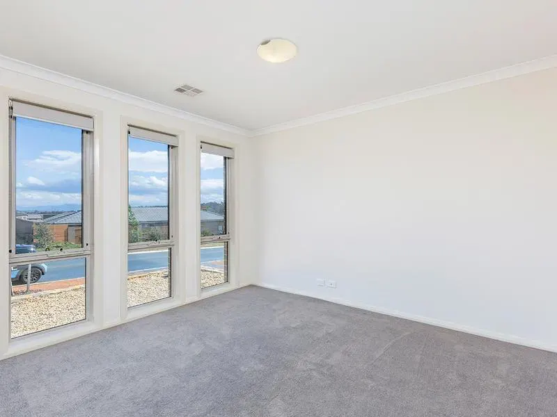 5 Bindugan Crescent, Ngunnawal, photo 6