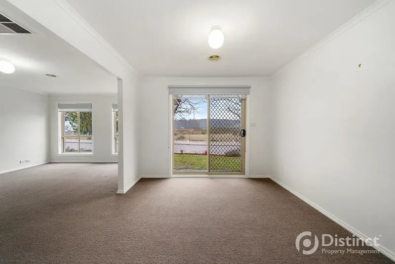 25 Bayside Court, Jerrabomberra, photo 7