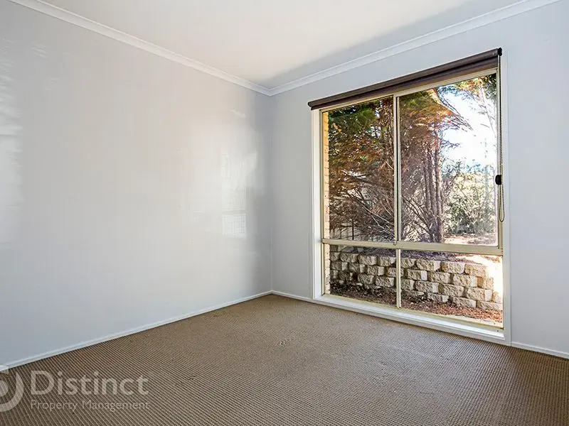 7 Lingiari Court, Ngunnawal, photo 5