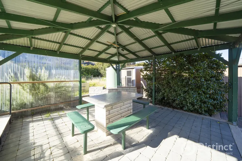 33 Baskerville Street, Chisholm, photo 13