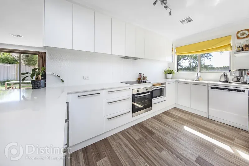 19 Charvin Court, Melba, photo 2