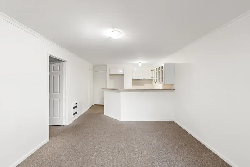 24/44 Jerrabomberra Avenue, Narrabundah, photo 7