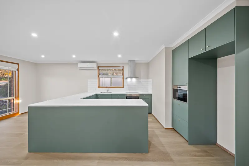 65 Bellchambers Crescent, Banks, photo 2