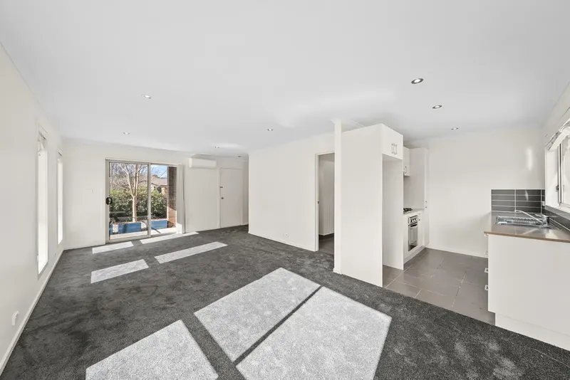 74/46 Kings Canyon Street, Harrison, photo 6