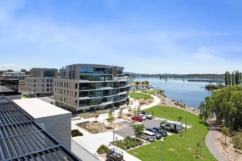 50/11 Kerridge Street, Kingston