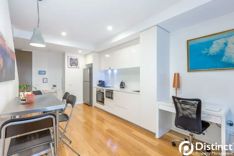 119/50 Eastlake Parade, Kingston, photo 3