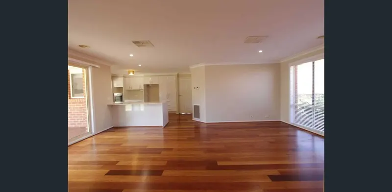 5 Sale Place, Amaroo, photo 4