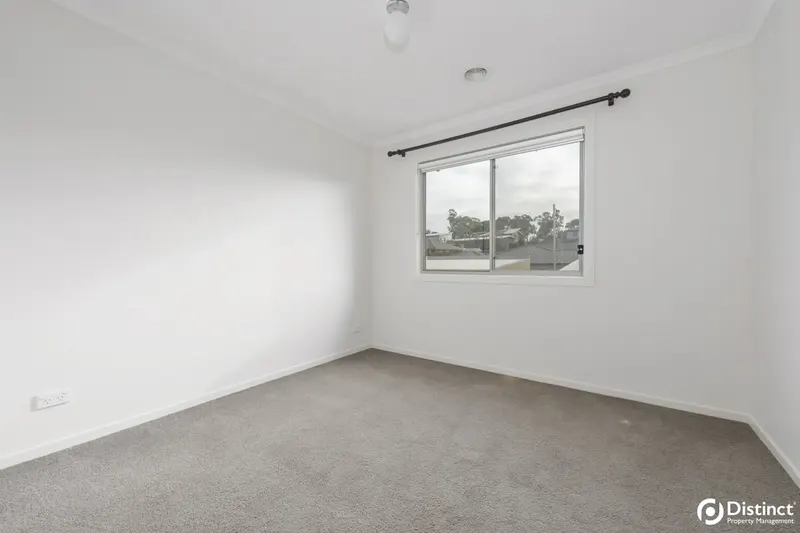 42 Manning Clark Crescent, Franklin, photo 8