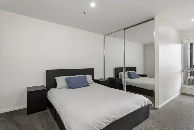 195/325 Anketell Street, Greenway, photo 4
