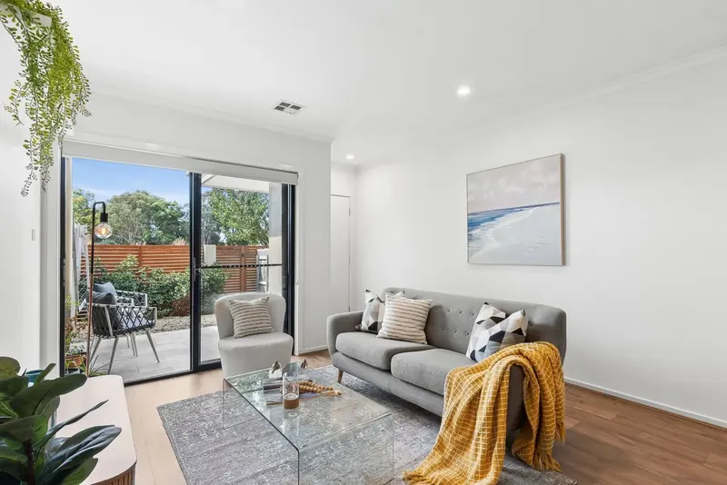 33 Stockman Avenue, Lawson, photo 2