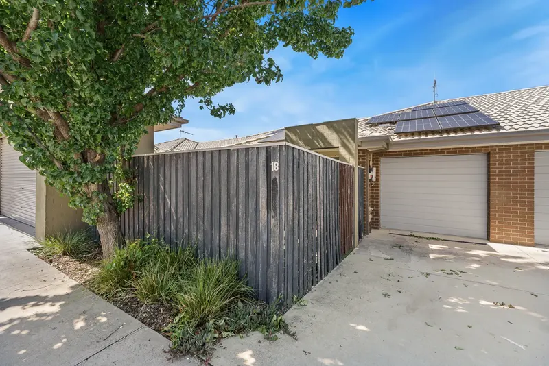 18/4 Lawrenson Circuit, Jacka, photo 11