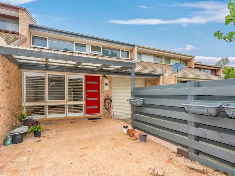 13 Mcelhone Court, Belconnen