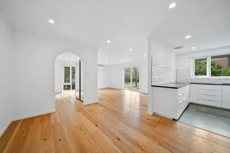 33 Pawsey Circuit, Florey, photo 3