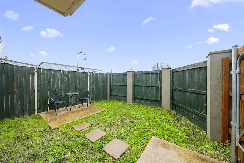 120 Burrumarra Avenue, Ngunnawal, photo 11