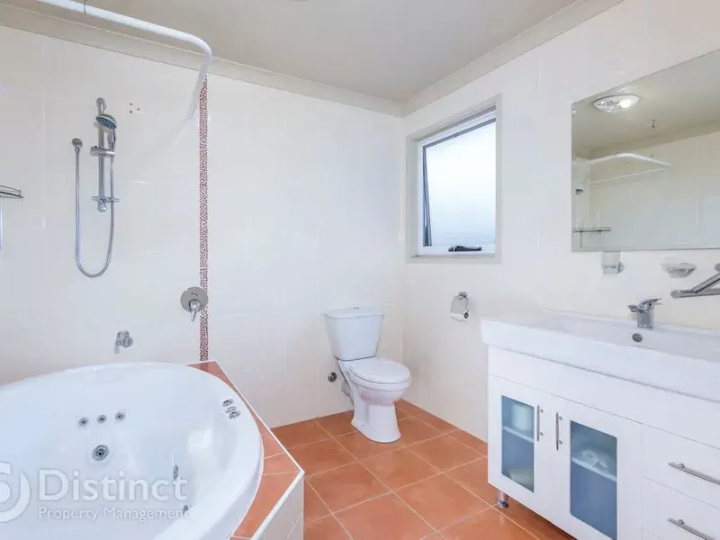 12a Jevons Place, Page, photo 7