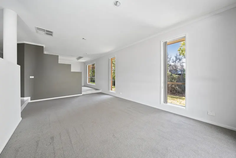29 Burrendong Street, Duffy, photo 6