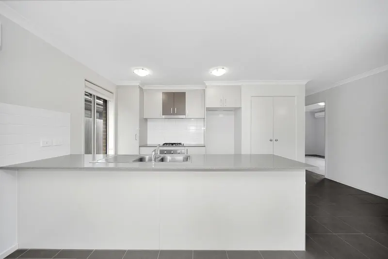 7 Gubbity Street, Ngunnawal, photo 4