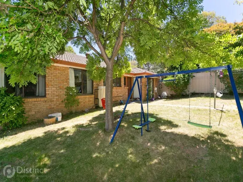 30 Jenner Court, Wanniassa, photo 9