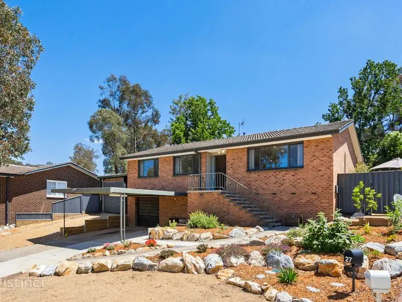 27 Jauncey Court, Charnwood