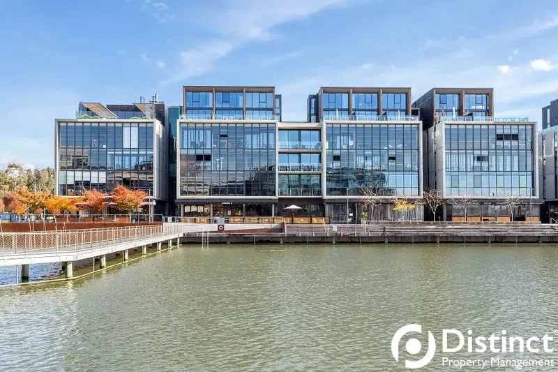 74/43 Eastlake Parade, Kingston