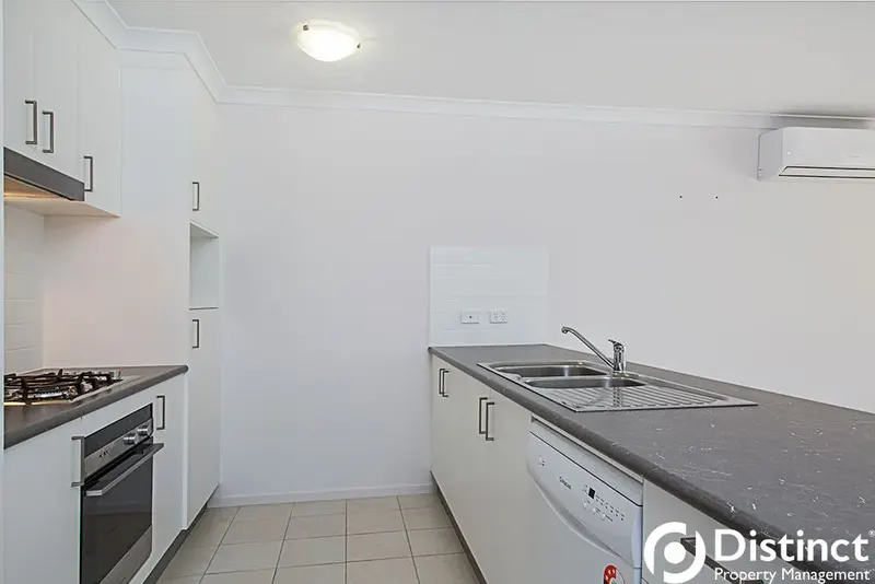 56 Burrumarra Avenue, Ngunnawal, photo 2