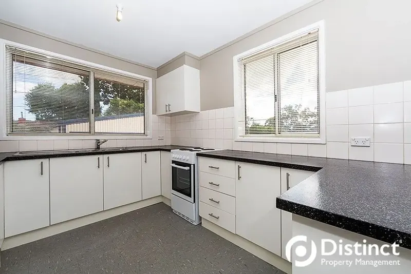144 Knox Street, WATSON ACT 2602, photo 2