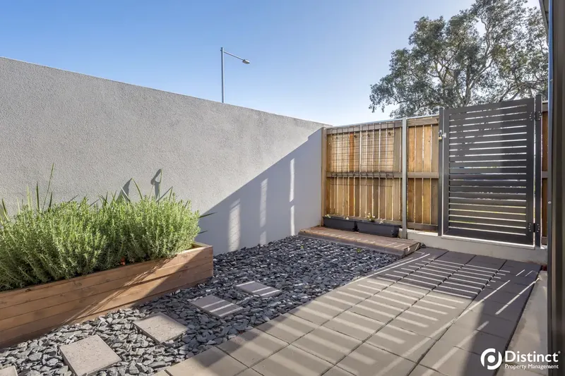 21/30 Bon Scott Crescent, Moncrieff, photo 10